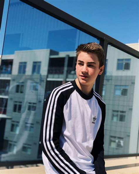 how old is isaac kragten|Isaac Kragten Bio, Net Worth, Movies, Age, Instagram, Odd.